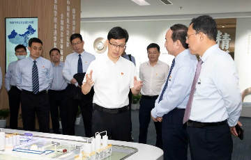 月博官方网站